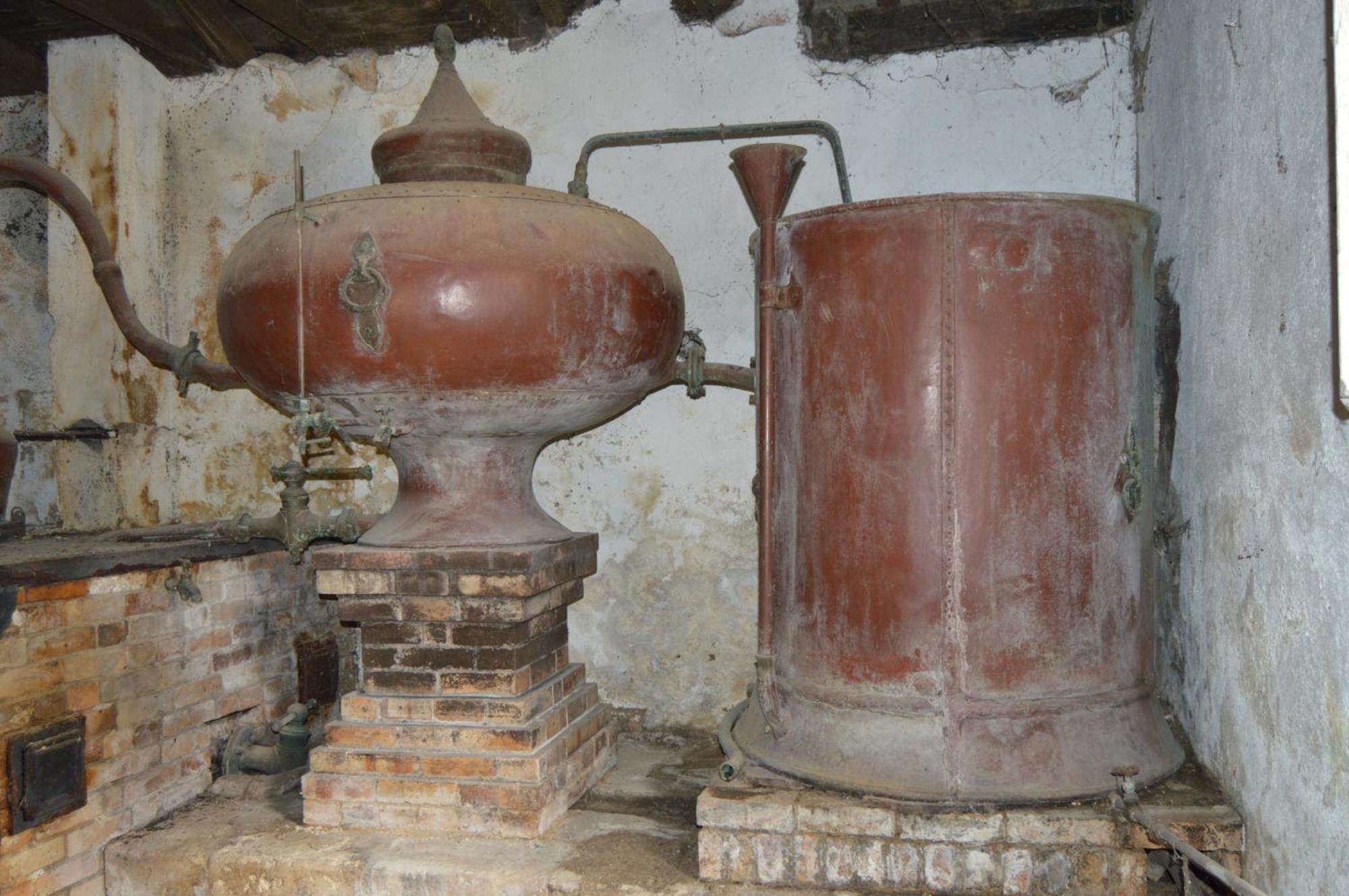 La Vieille Distillerie Le Tatre Екстер'єр фото